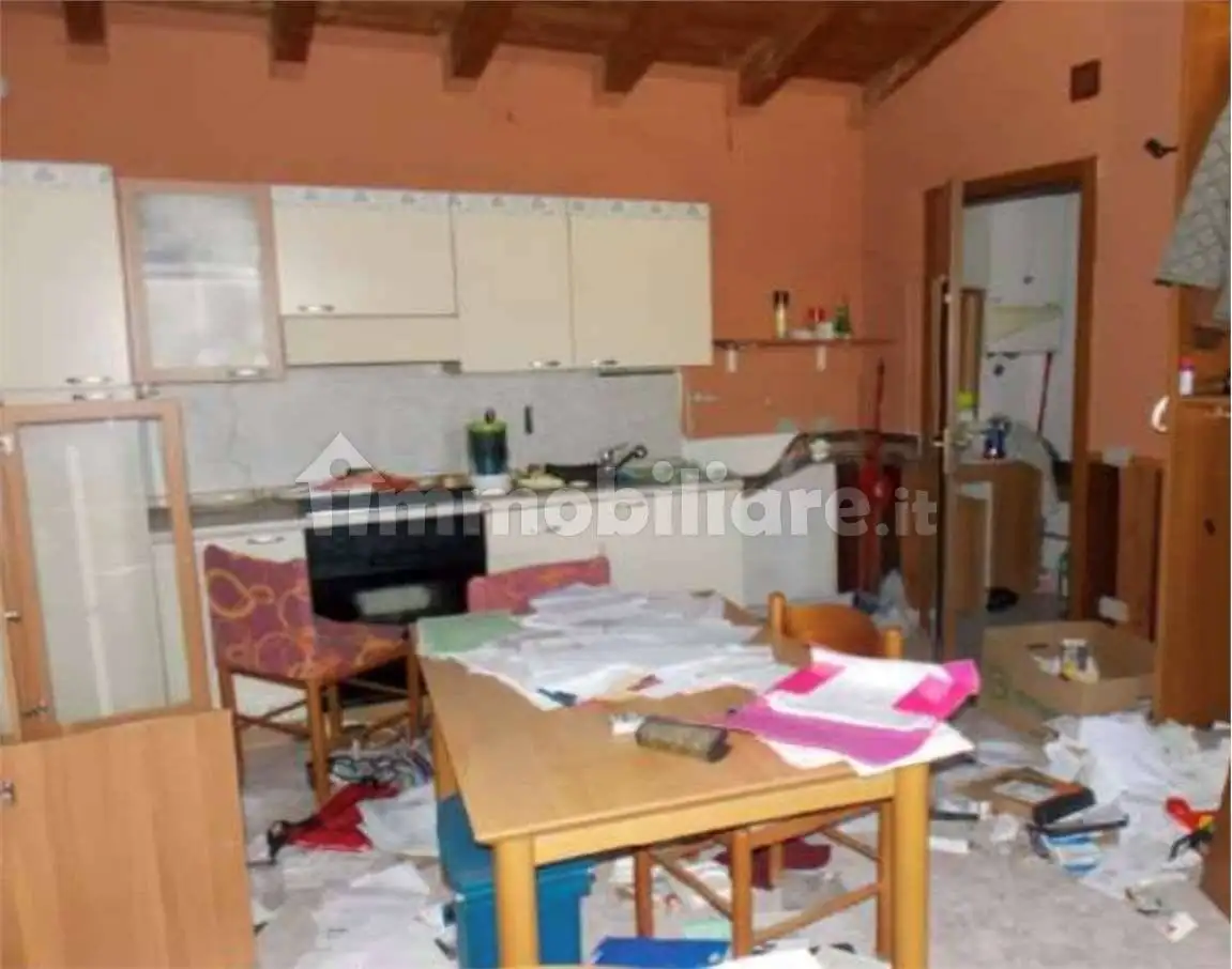 Appartamento all'asta via A. CARELLI  , 1, Crespiatica - foto 5