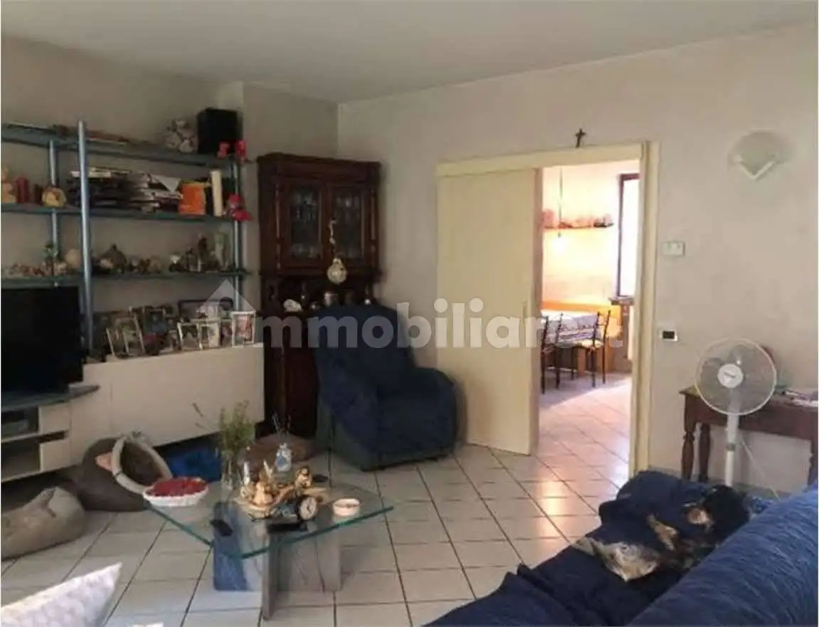 Villetta a schiera all'asta via i maggio , 11, Ambivere - foto 3