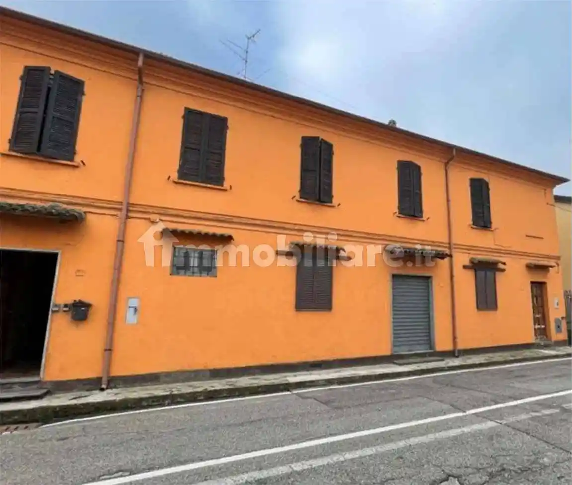 Casa indipendente all'asta via Maestra , 17, Cozzo - foto 3