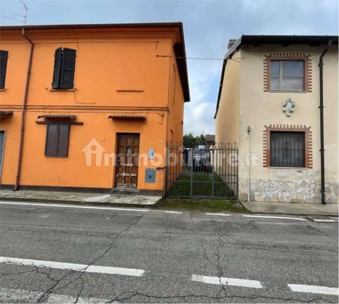 Casa indipendente all'asta via Maestra , 17, Cozzo - foto 5