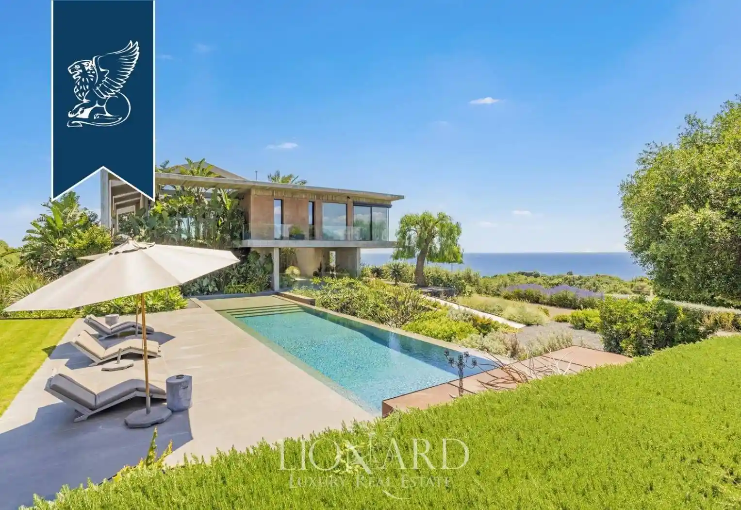 Villa in vendita a Aci Castello