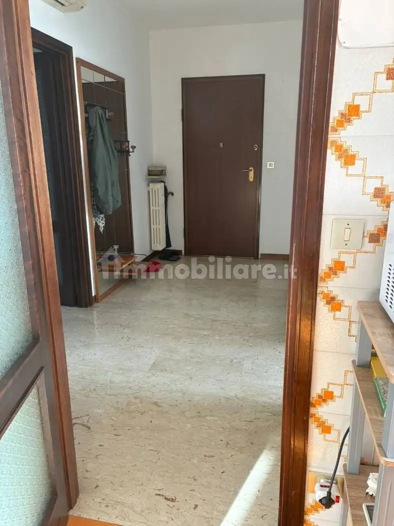 Trilocale via Pavone 12, Banchette - foto 3