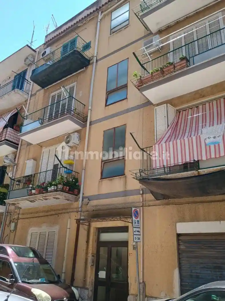 Appartamento in vendita a Palermo