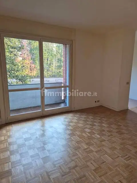 Appartamento in affitto a Vedano al Lambro