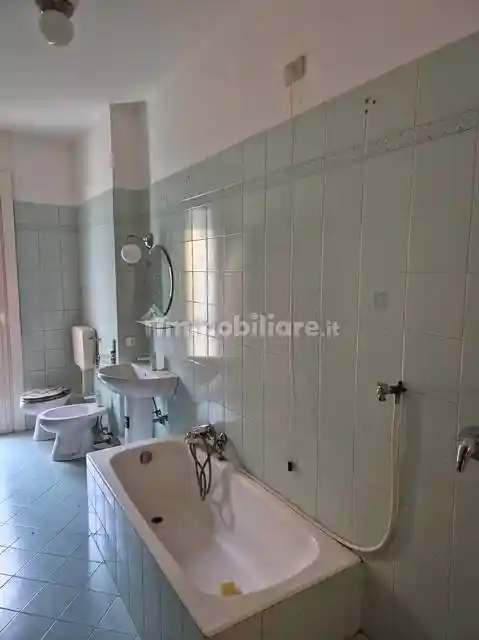 Trilocale via Cesare Battisti 23, Vedano al Lambro - foto 5