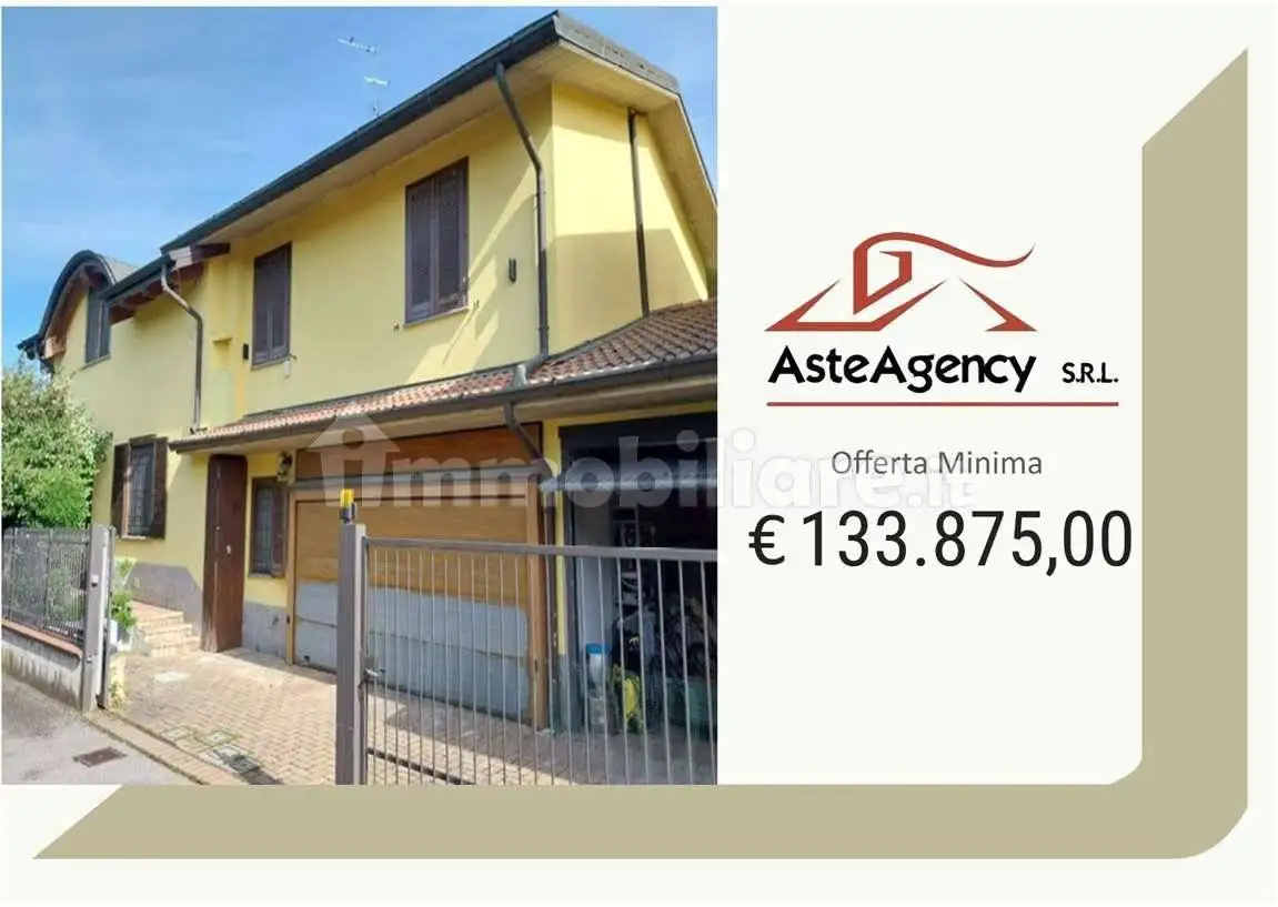 Casa indipendente in asta a Capralba