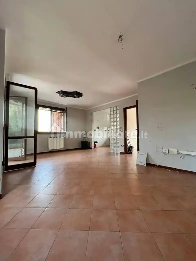 Villa a schiera 5 locali, buono stato, Centro, Casteggio - foto 4
