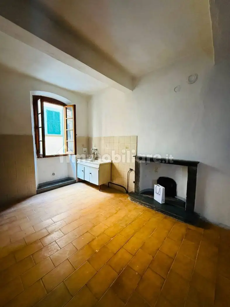 Casa indipendente in vendita a Laterina Pergine Valdarno