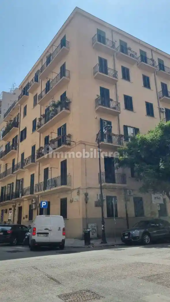 Appartamento in affitto a Palermo