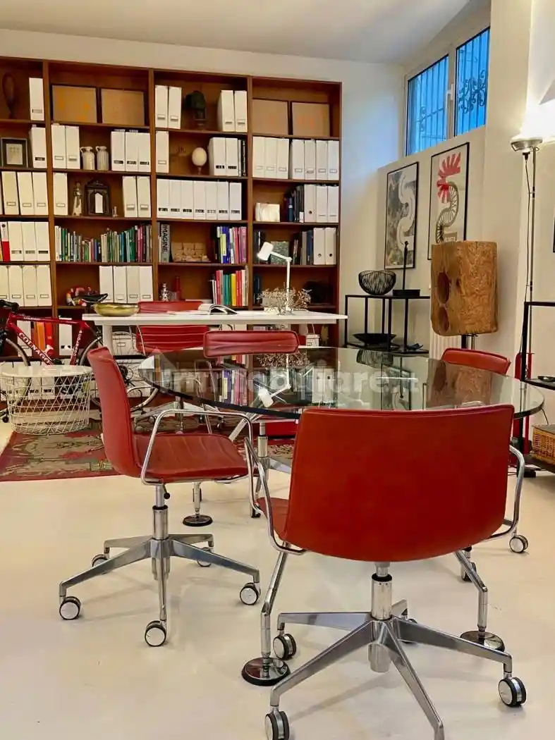 Palazzo - Edificio in Affitto - foto 5