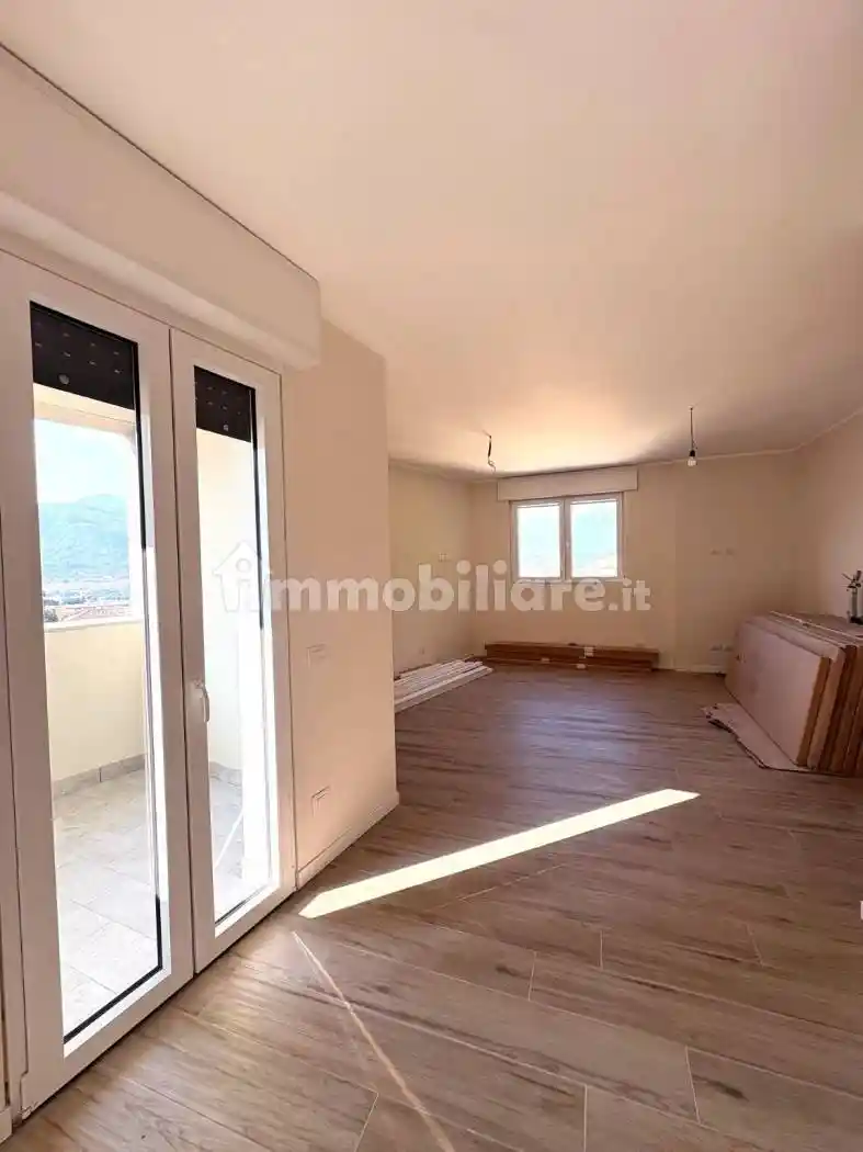 Appartamento in vendita a Calolziocorte