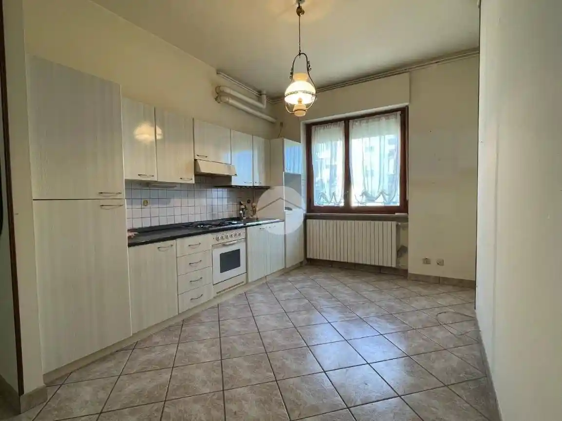 Appartamento in vendita a Asti