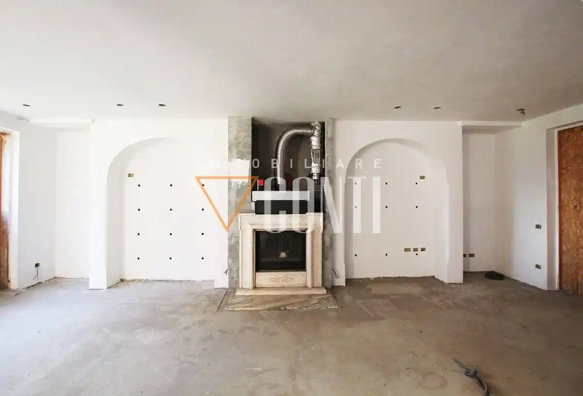 Villa unifamiliare via Generale Antonio Cantore 66, Cartabbia, Varese - foto 4