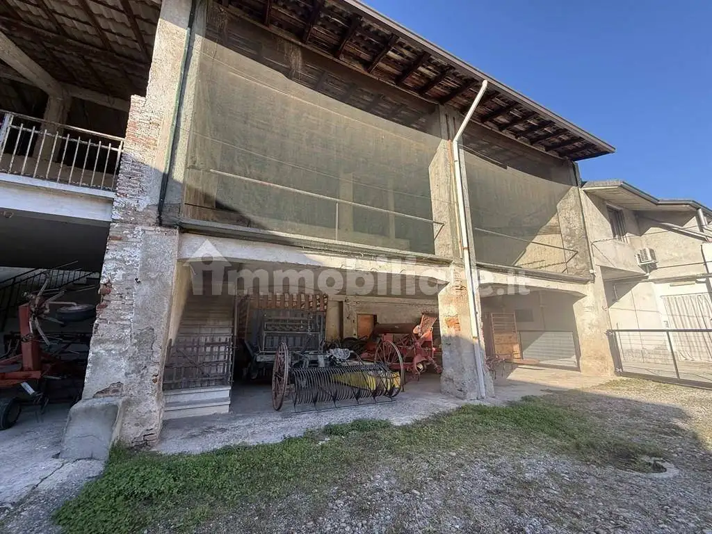 Casa indipendente in vendita a Pontoglio