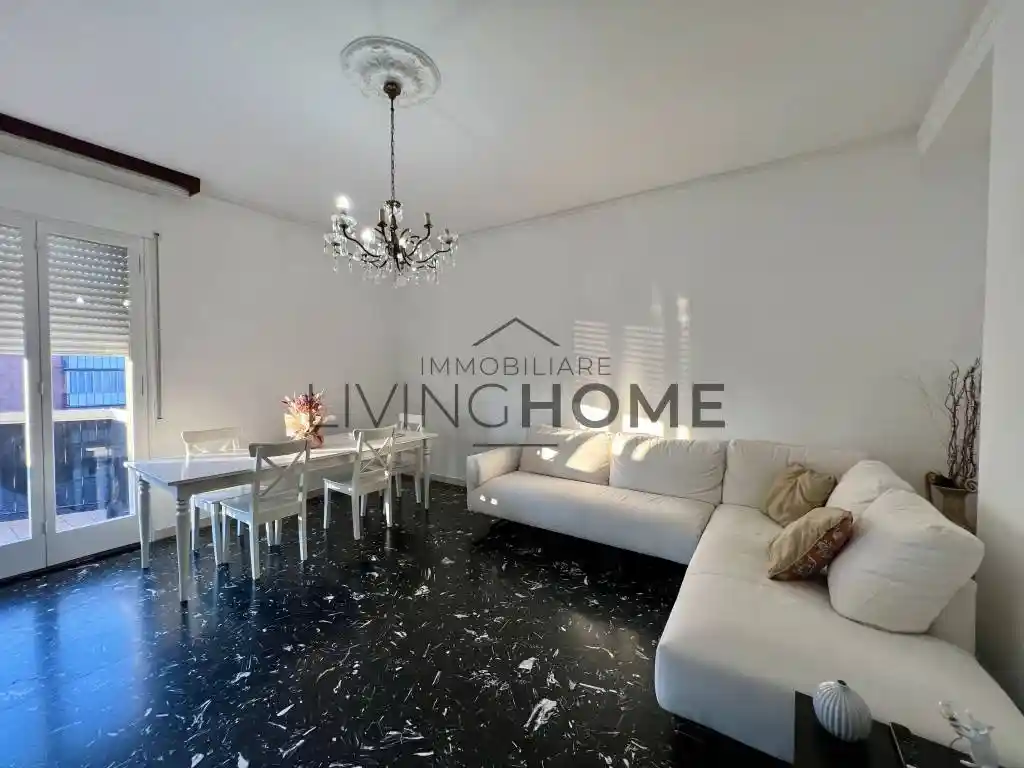 Trilocale ottimo stato, quarto piano, Centro Urbano, Cesena - foto 2