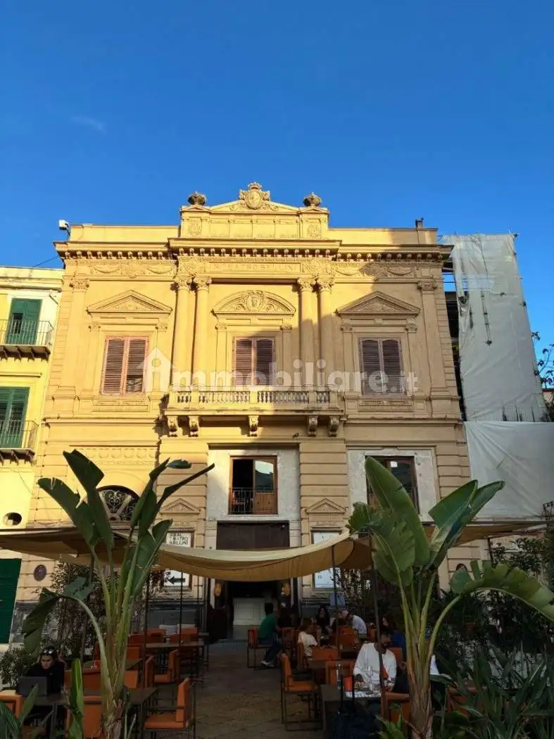 Appartamento in vendita a Palermo