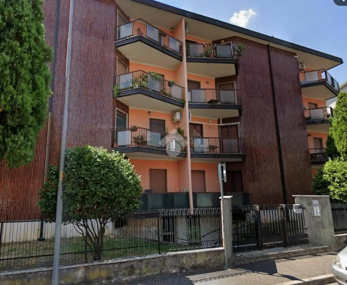 Appartamento in affitto a Rho