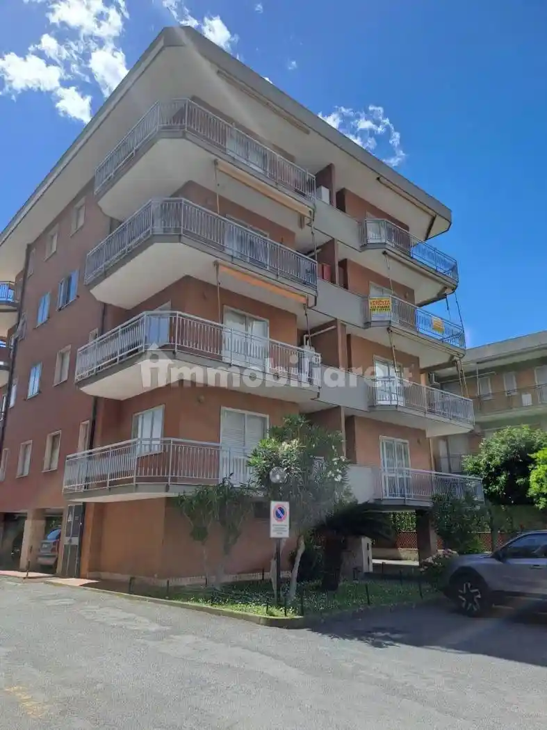 Appartamento in vendita a Pietra Ligure
