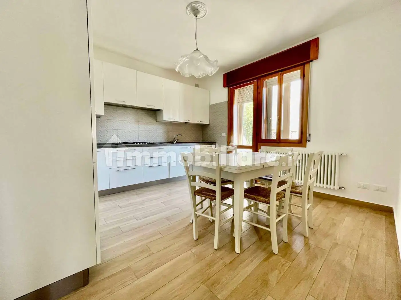 Trilocale via Santi Martiri 83, Centro, Concordia Sagittaria - foto 2