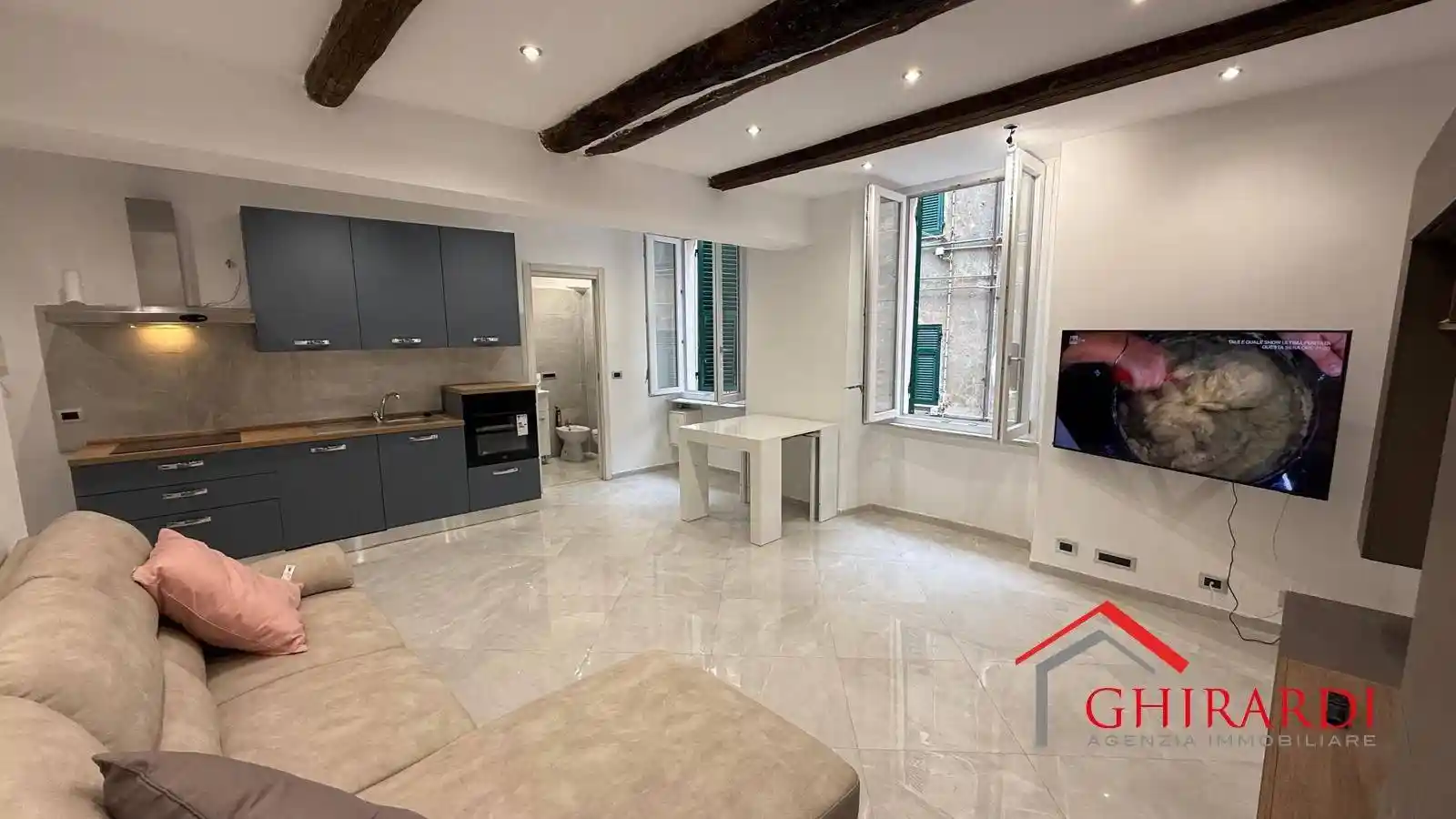 Appartamento in vendita a Genova