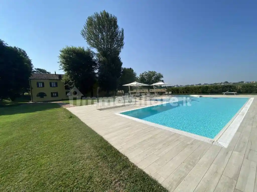 Villa in vendita a Finale Emilia