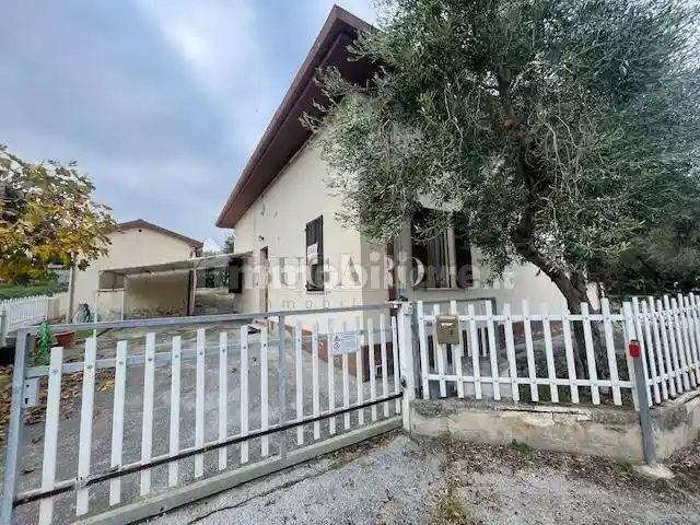 Villa bifamiliare 290 m², Marzocca, Senigallia - foto 3