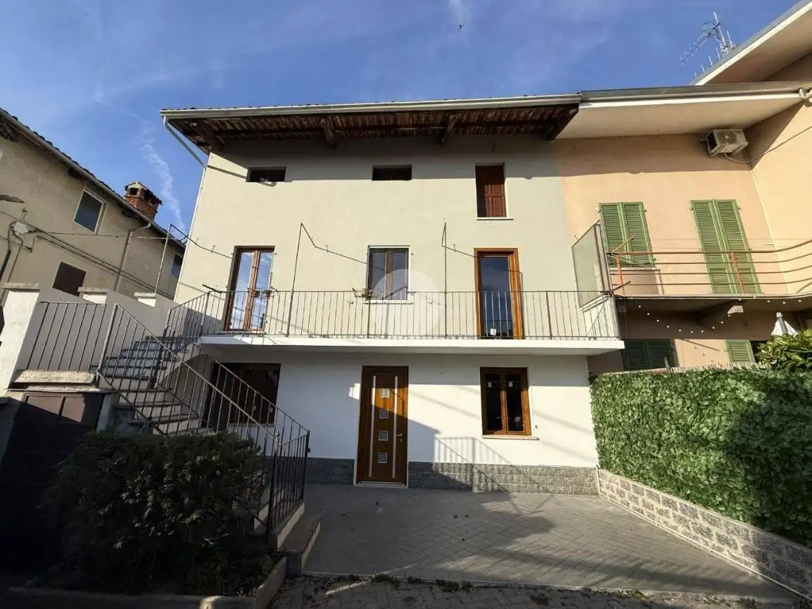 Casa indipendente in vendita a Cascinette d'Ivrea