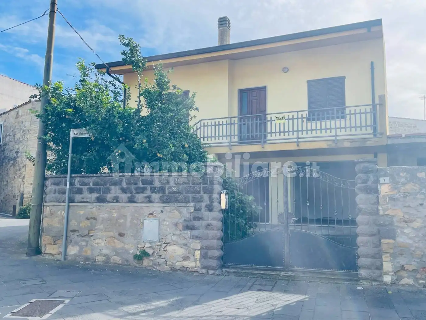 Terratetto unifamiliare traversa San Sebastiano, Collinas - foto 2