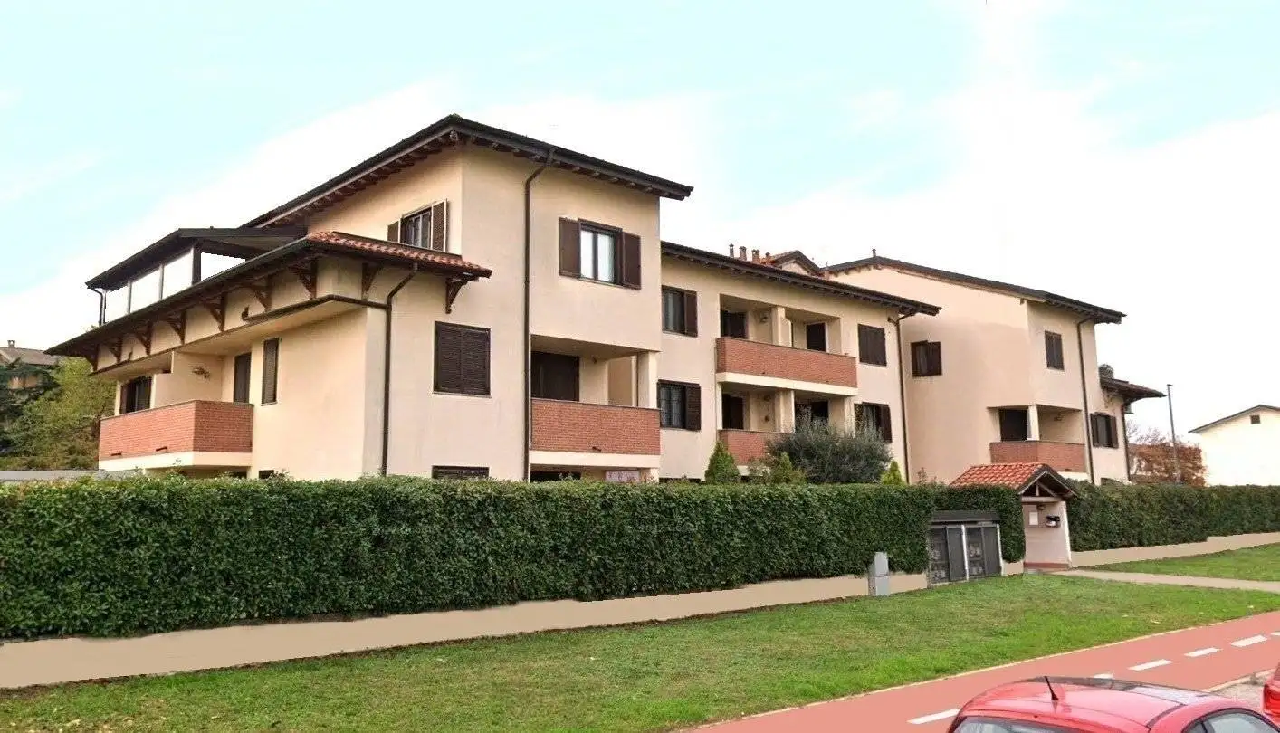 Attico buono stato, 194 m², Cassina de' Pecchi - foto 2