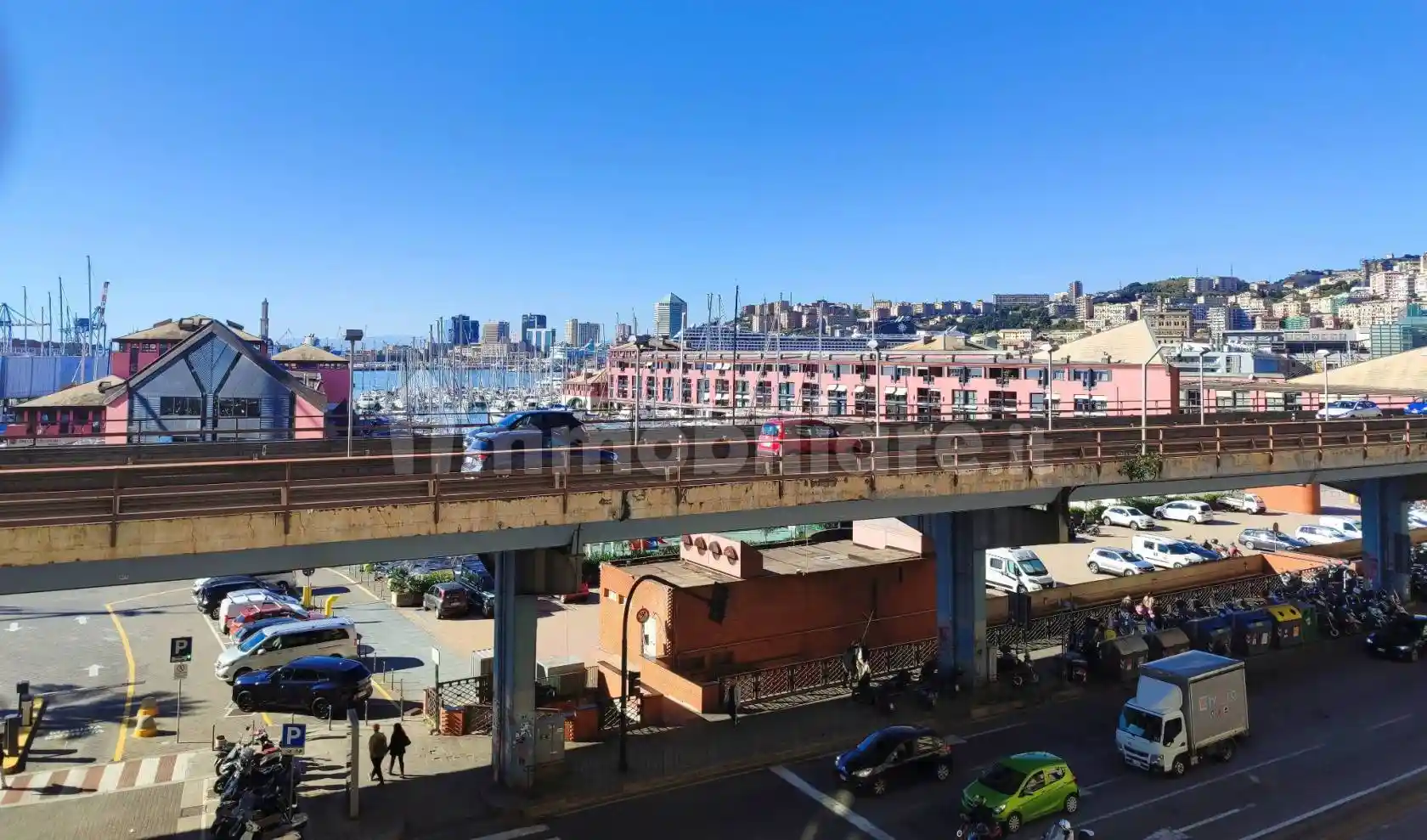 Quadrilocale via al Ponte Calvi, Prè, Genova - foto 5