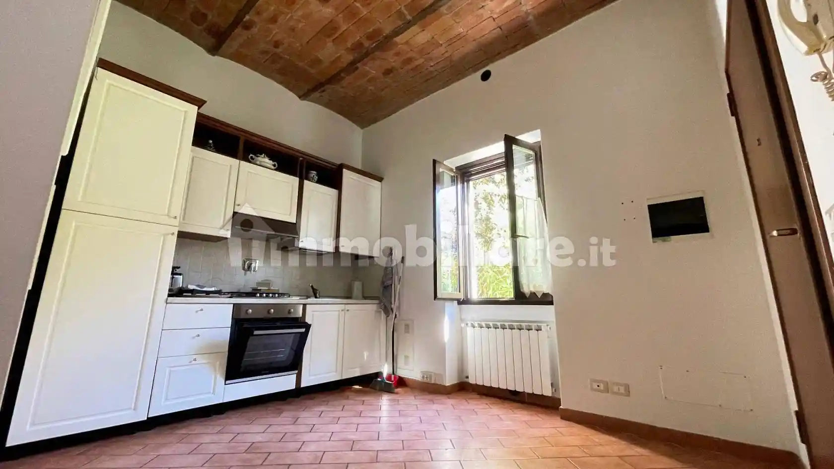 Quadrilocale viale Mecenate, Saione, Arezzo - foto 3