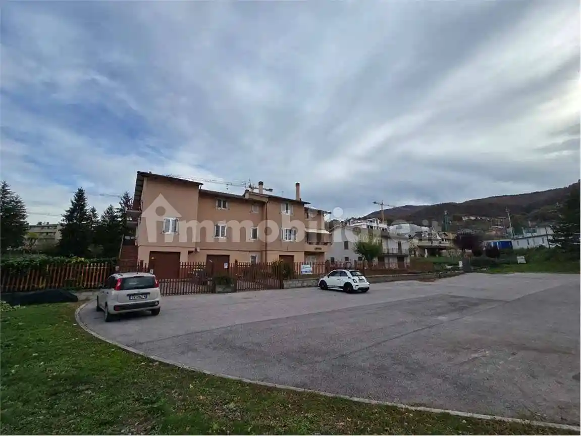 Quadrilocale buono stato, Centro, Cascia - foto 2
