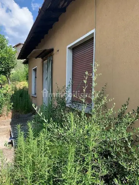 Villa in vendita a Roè Volciano