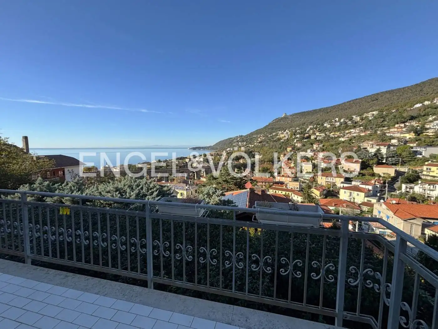 Appartamento in vendita a Trieste