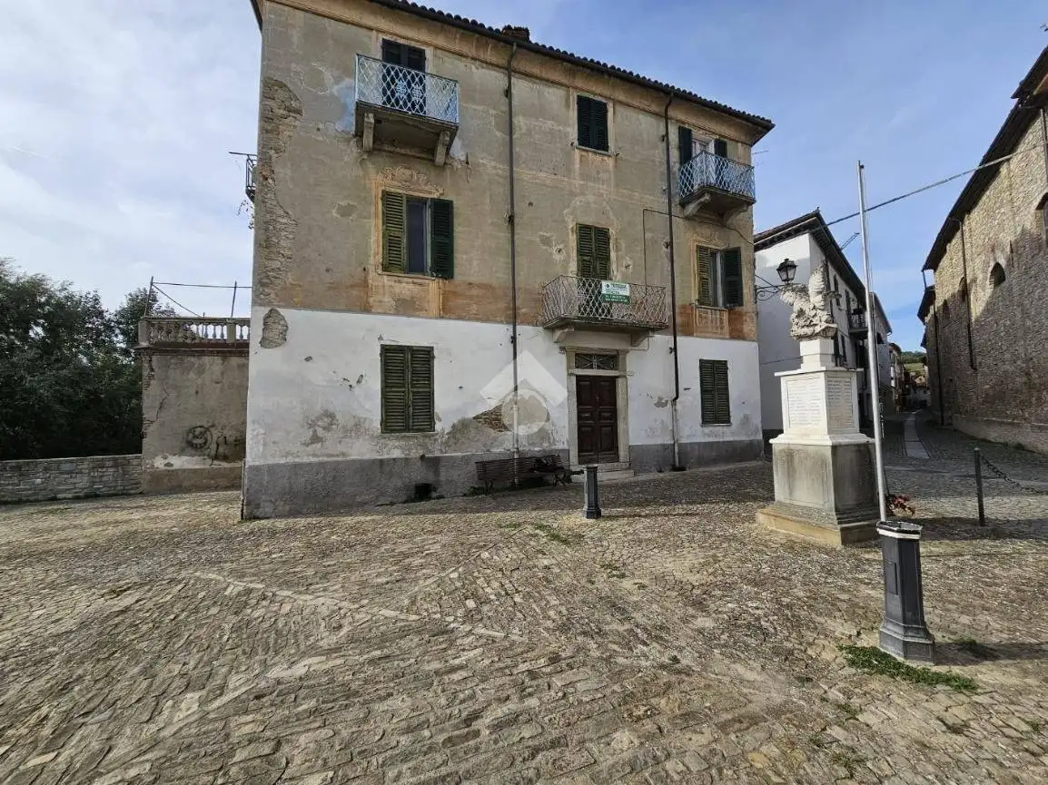 Casa indipendente in vendita a Bistagno