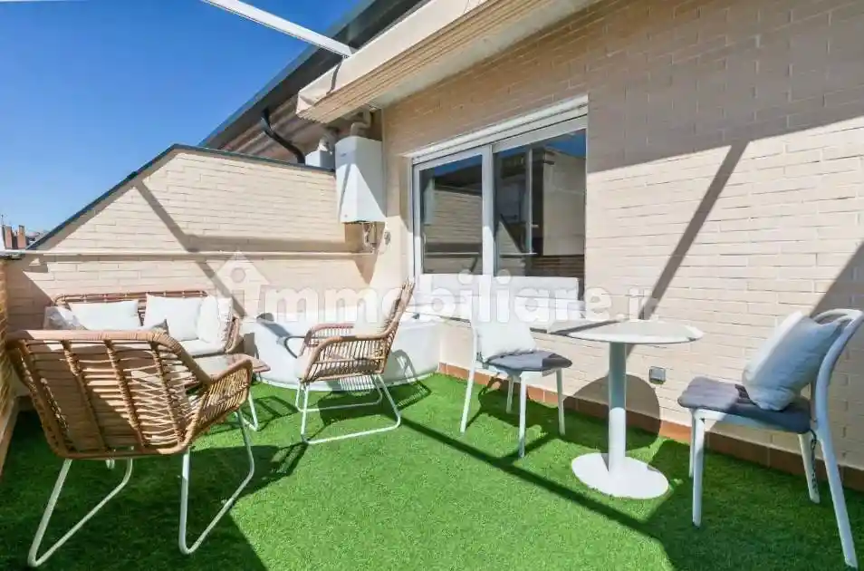 Trilocale via Scaldasole 4, Ticinese, Milano - foto 2