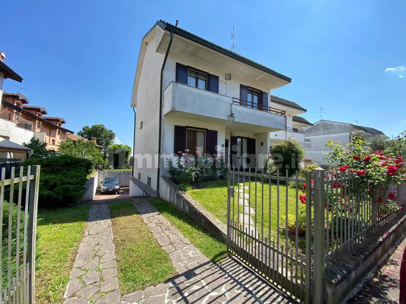 Villa in vendita a San Giuliano Milanese