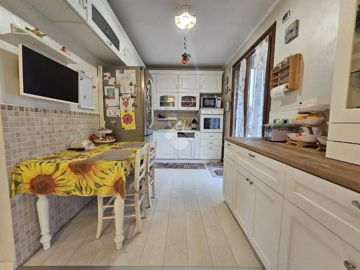 Trilocale via degli Alpini 16, Centro, Cassine - foto 2