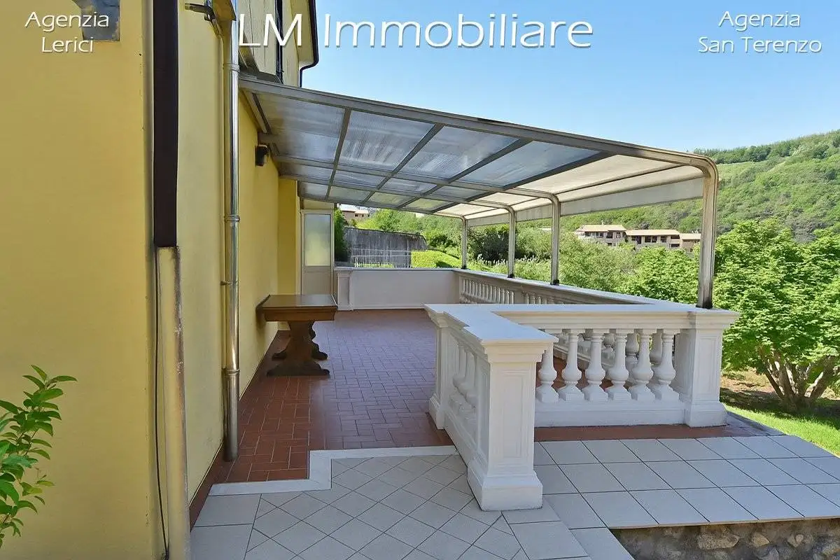 Appartamento in vendita a Lerici