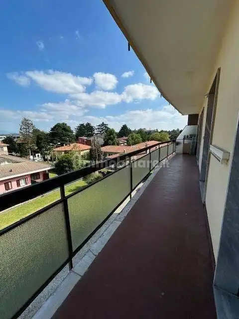 Appartamento in affitto a Varese