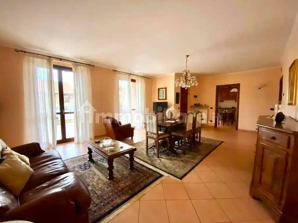 Villa unifamiliare via 13 Martiri 16, Garbagna Novarese - foto 3