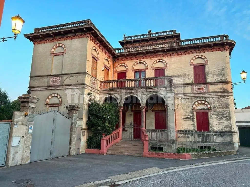 Villa in vendita a Noventa Vicentina