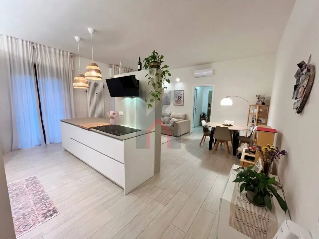 Appartamento in vendita a Forlì