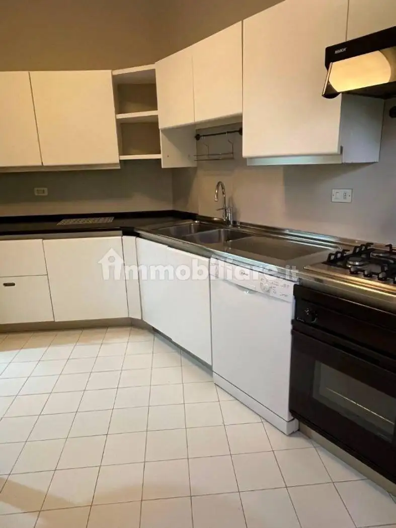 Trilocale via Alessandro Volta 63, Centro, Cassina Rizzardi - foto 2