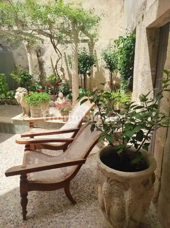 Casa indipendente in vendita a Siracusa