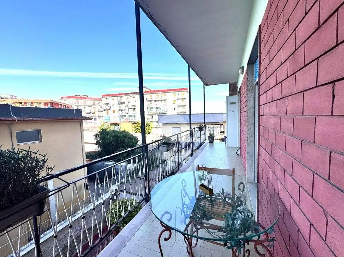 Appartamento in vendita a Casoria