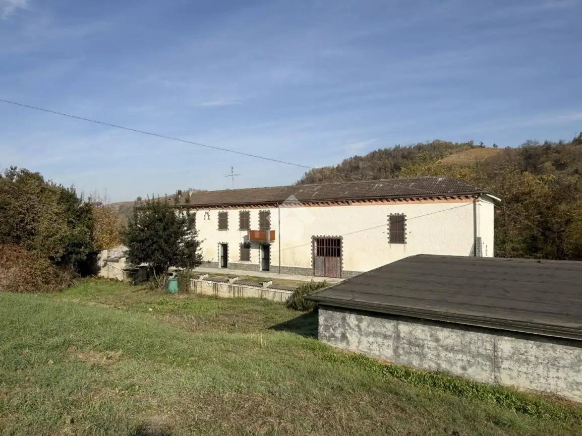 Terratetto unifamiliare frazione Garbazzola 39, Calamandrana - foto 3