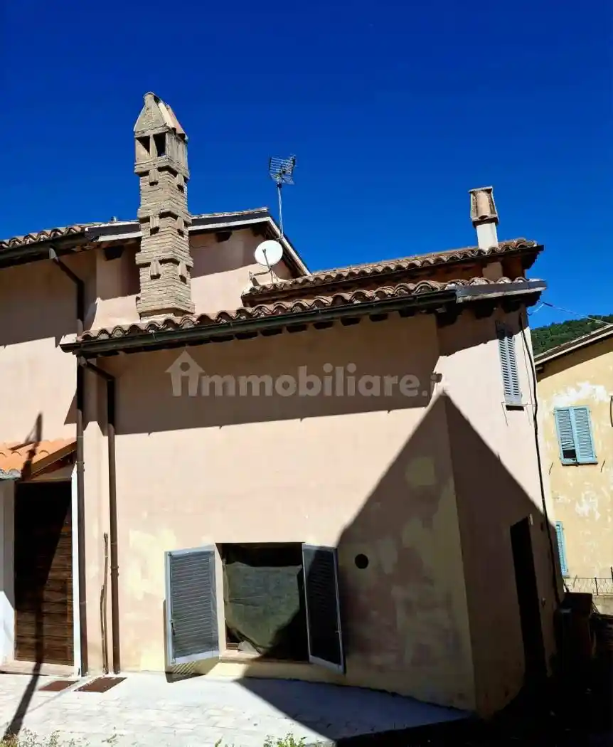 Terratetto unifamiliare Località Crescenti 3, Carpello, Scopoli, Casenove, Verchiano, Foligno - foto 2