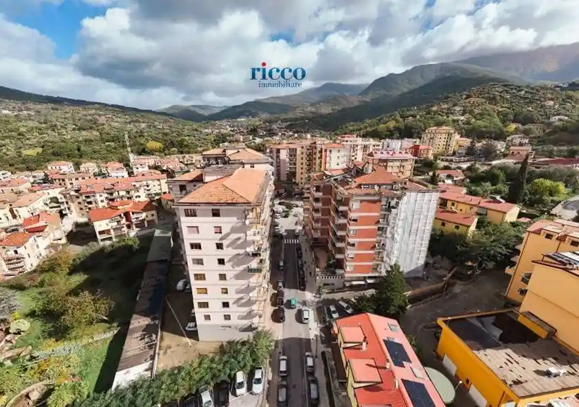 Quadrilocale via Angelo Raffaele Passaro 39, Centro, Vallo della Lucania - foto 2