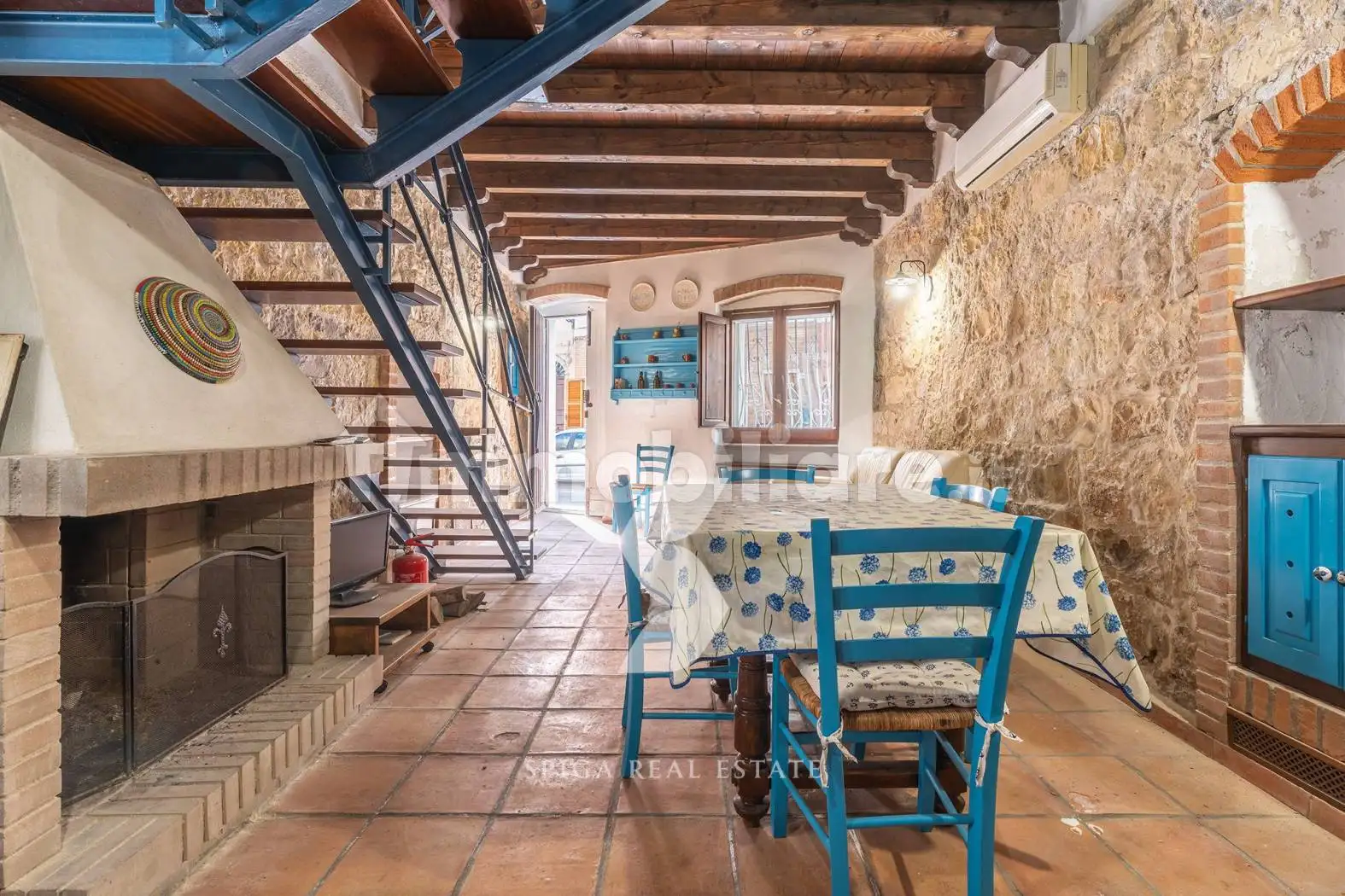 Palazzo - Edificio in vendita a Carloforte